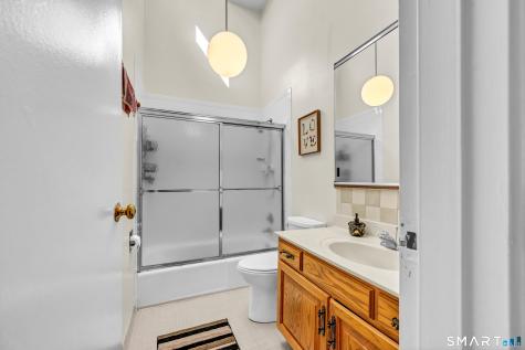 32 Lawson Lane Ridgefield CT 06877