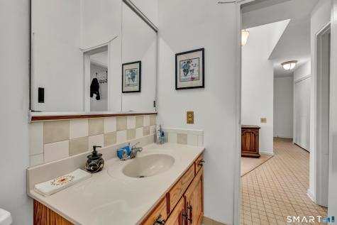 32 Lawson Lane Ridgefield CT 06877