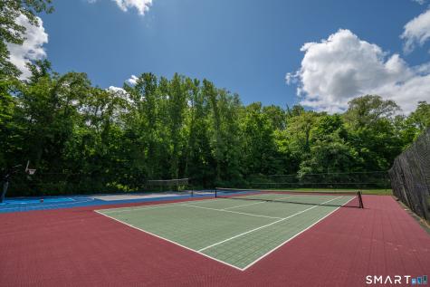 32 Lawson Lane Ridgefield CT 06877