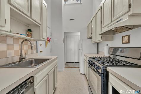 32 Lawson Lane Ridgefield CT 06877