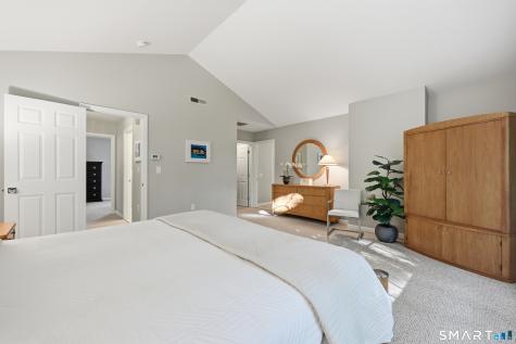 61 Dartmoor Enfield CT 06082