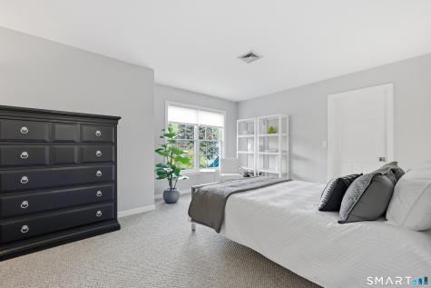 61 Dartmoor Enfield CT 06082