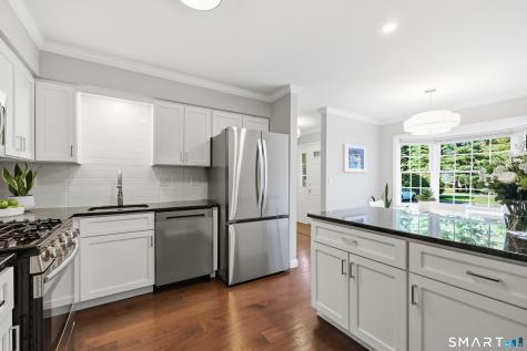 61 Dartmoor Enfield CT 06082