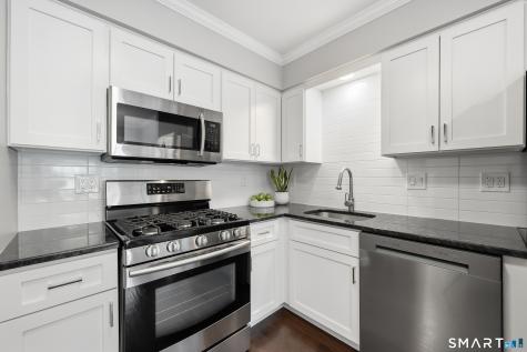 61 Dartmoor Enfield CT 06082