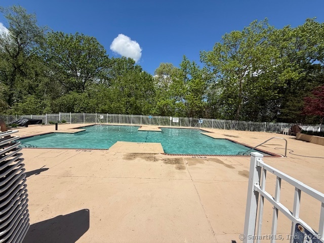 202 Carriage Crossing Lane Middletown CT 06457