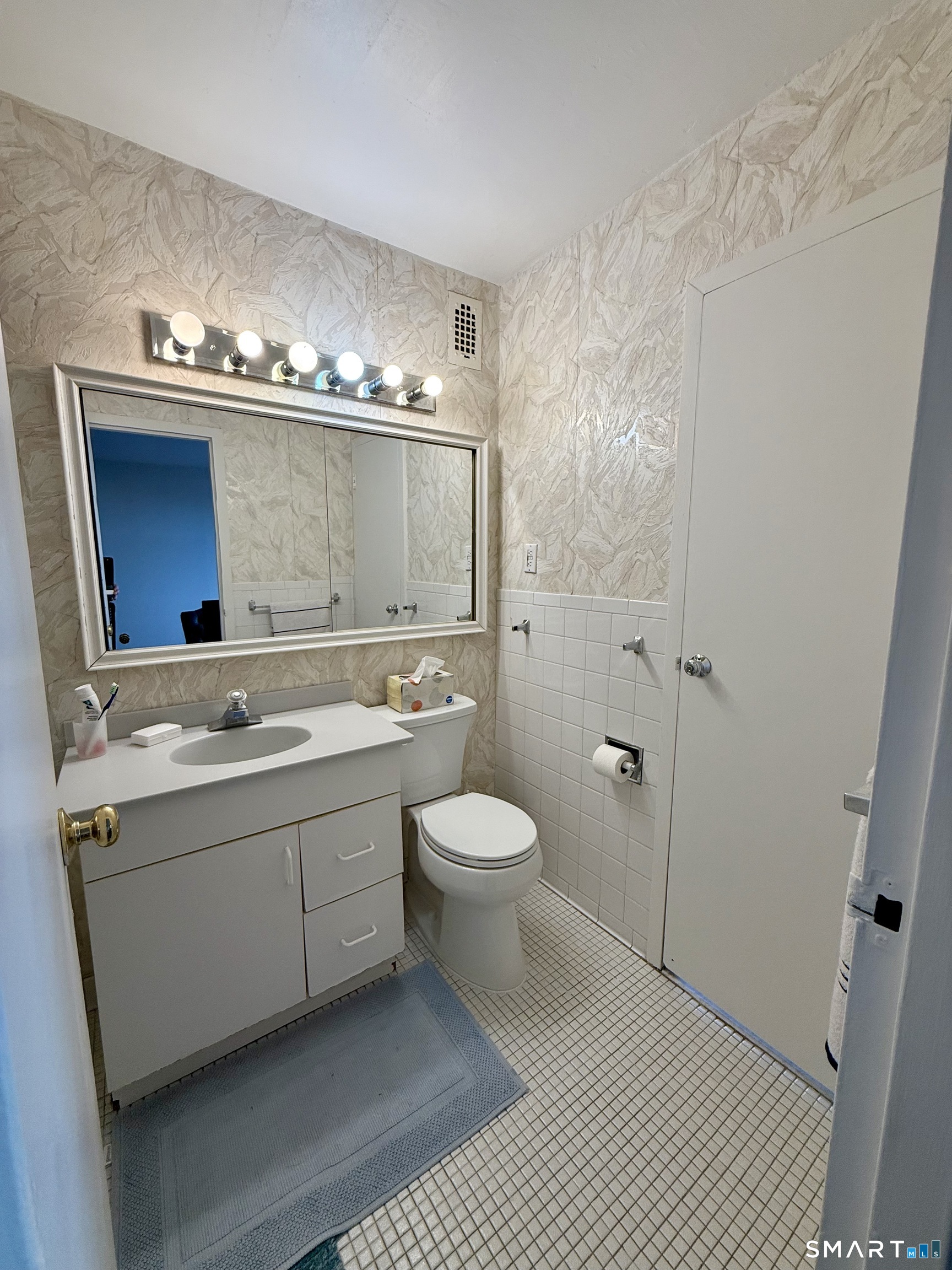 1 Strawberry Hill Court Stamford CT 06902