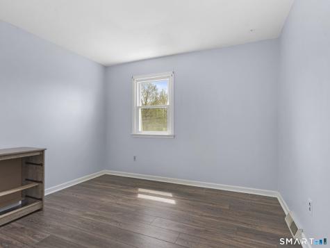 61 Meetinghouse Village Meriden CT 06450