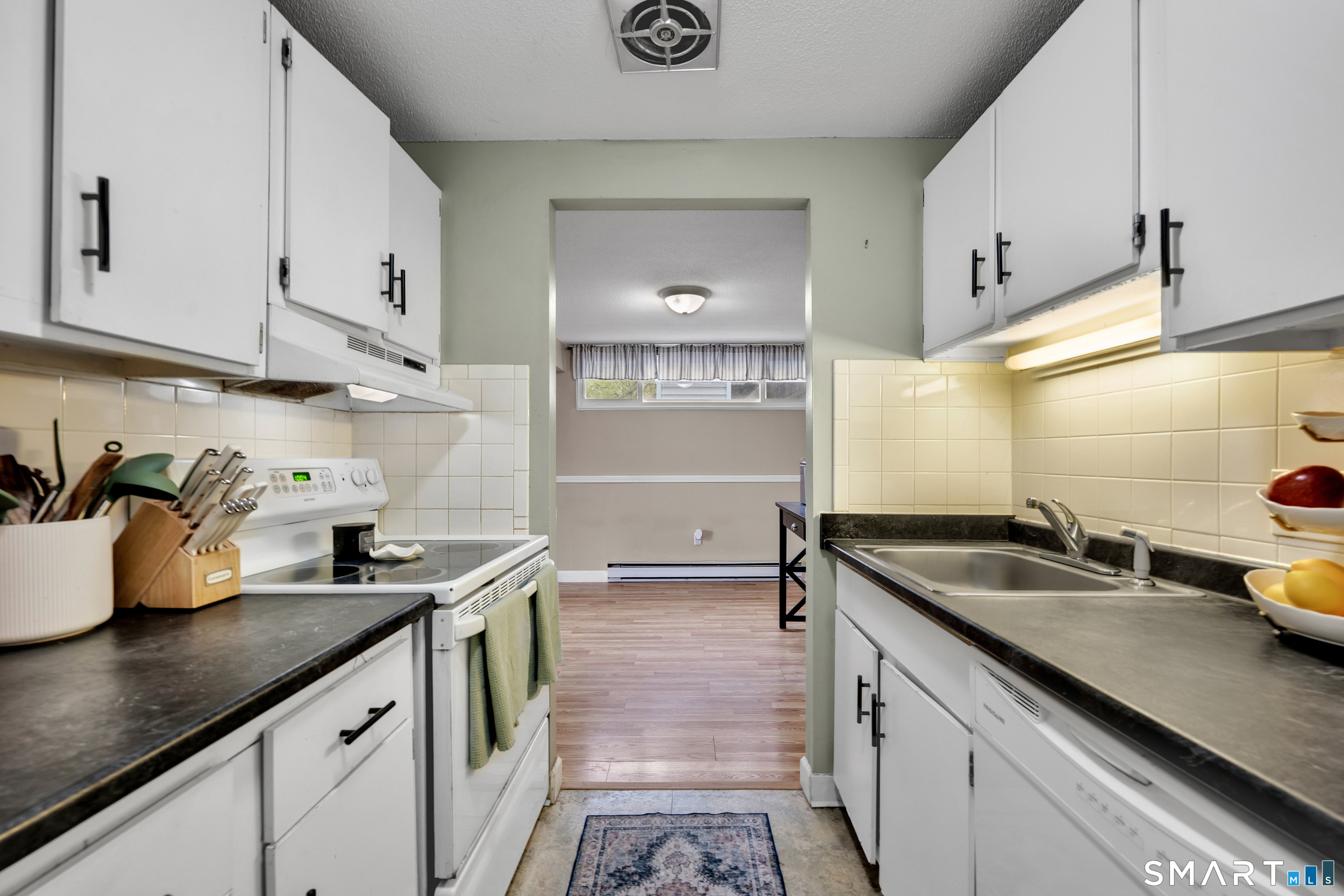56 Cinnamon Springs South Windsor CT 06074