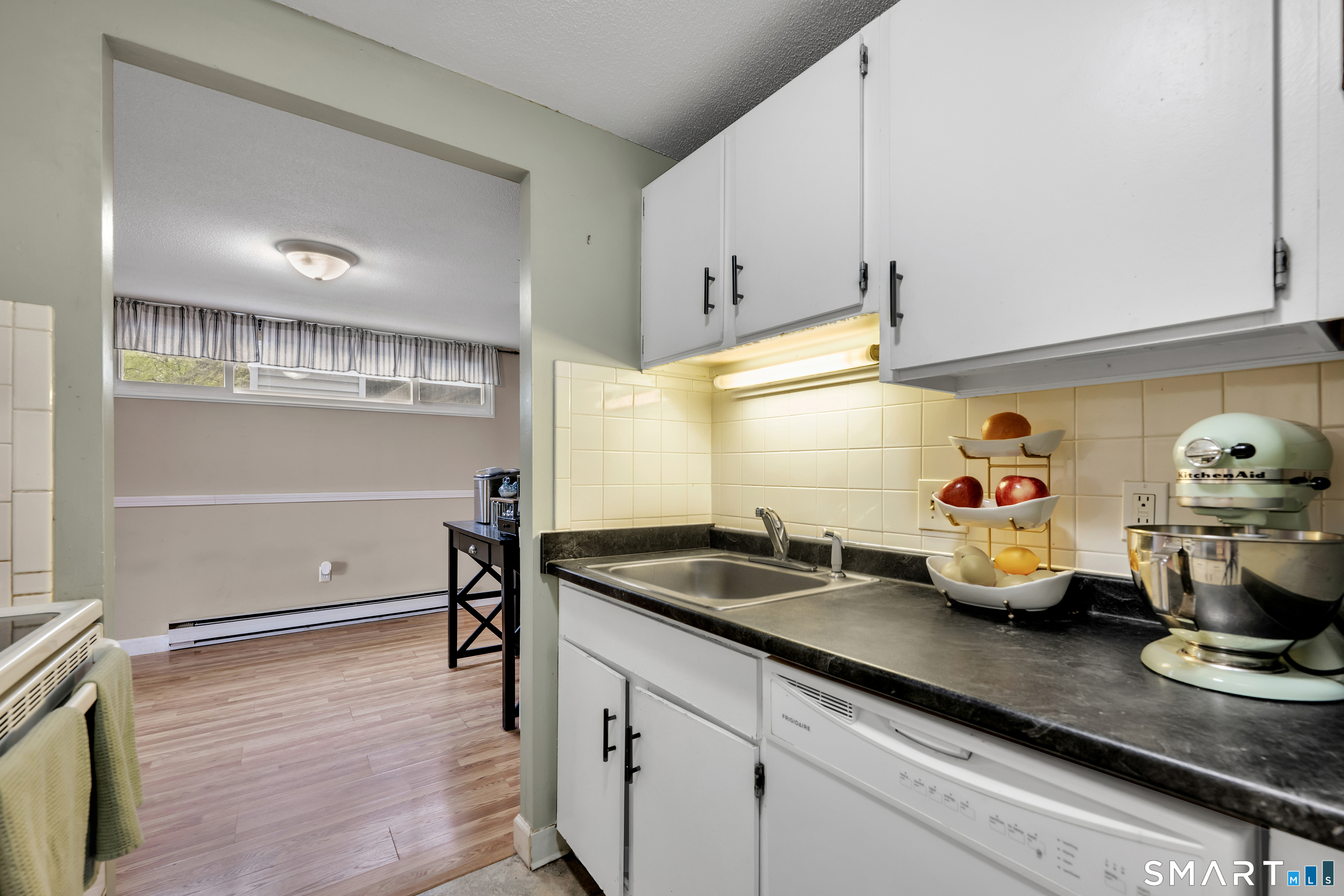 56 Cinnamon Springs South Windsor CT 06074