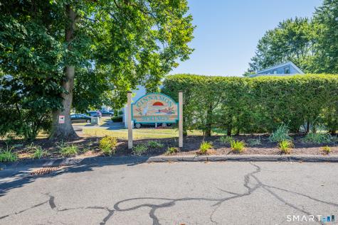 56 Cinnamon Springs South Windsor CT 06074