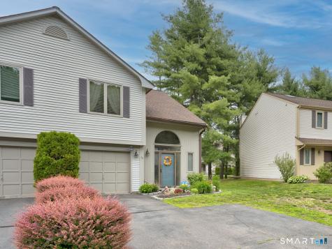 36 Apple Hill Newington CT 06111