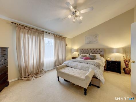 36 Apple Hill Newington CT 06111