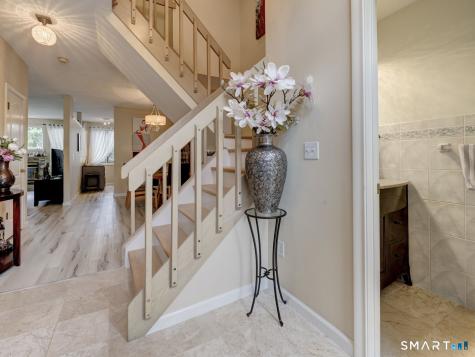 36 Apple Hill Newington CT 06111