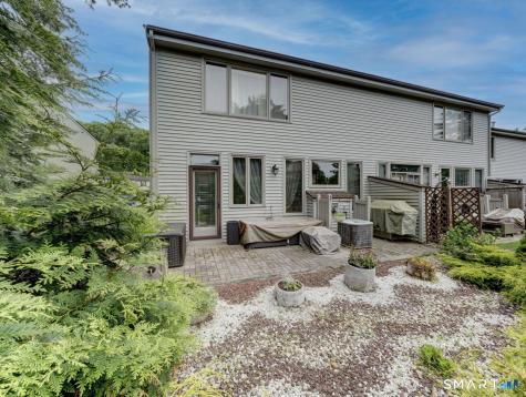 36 Apple Hill Newington CT 06111