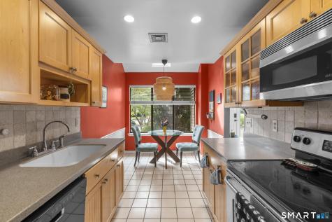 27 Lindstrom Road Stamford CT 06902