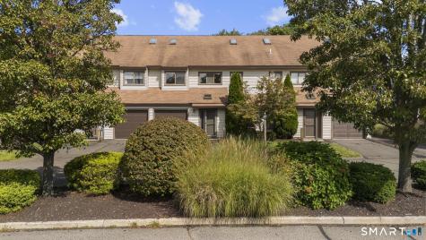 27 Lindstrom Road Stamford CT 06902