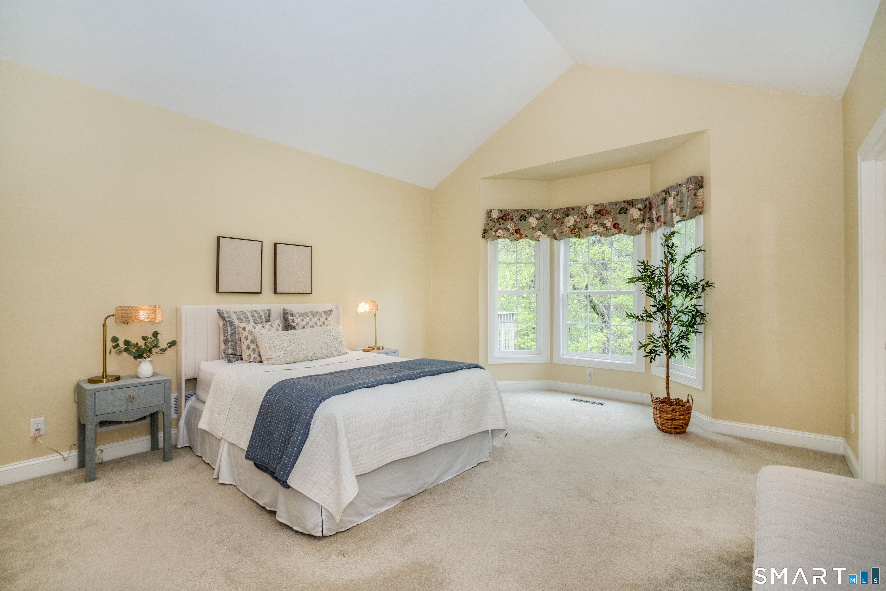 39 Emily Way West Hartford CT 06107