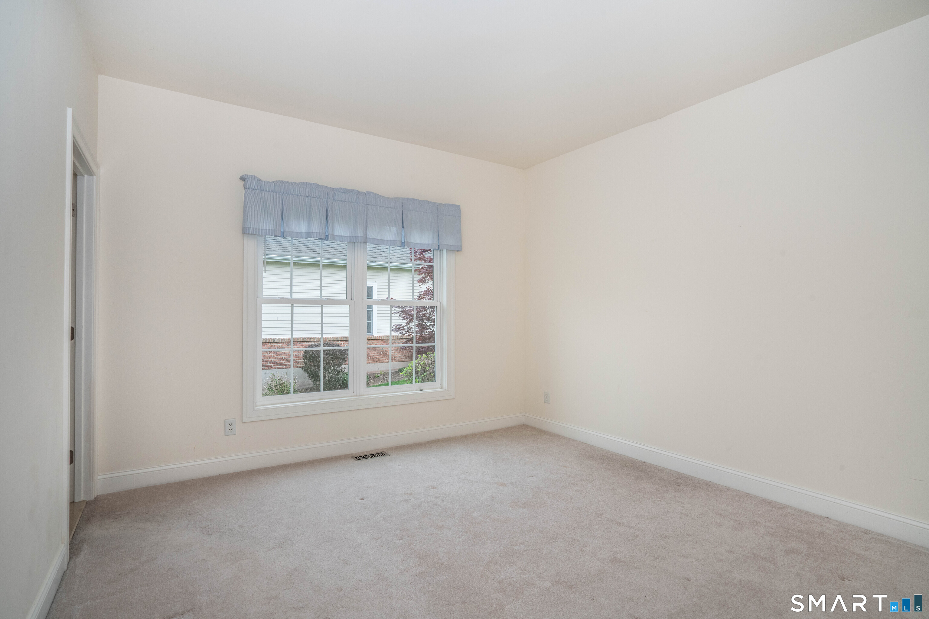 39 Emily Way West Hartford CT 06107