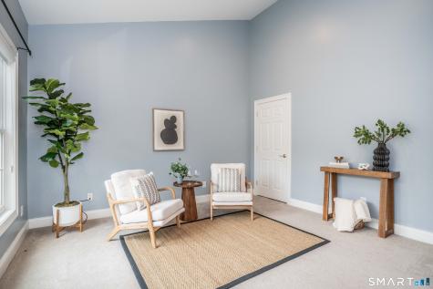 39 Emily Way West Hartford CT 06107