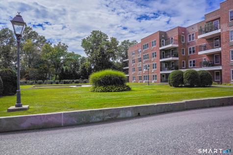 52 Lafayette Place Greenwich CT 06830
