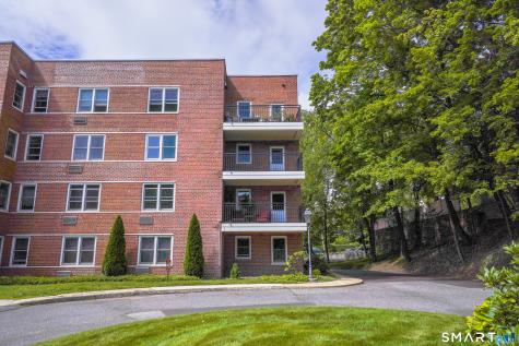 52 Lafayette Place Greenwich CT 06830