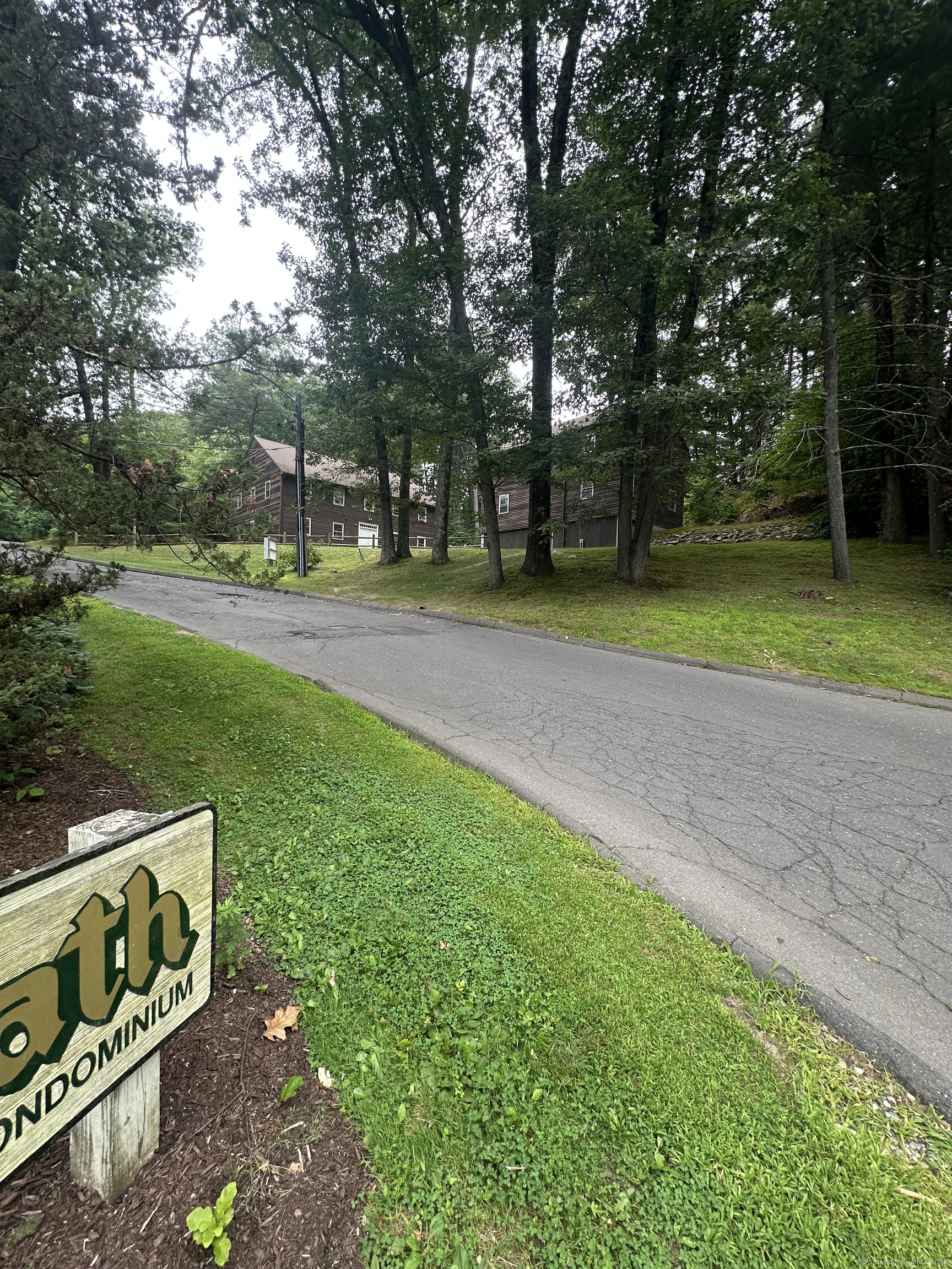 239 Old Farms Road Avon CT 06001