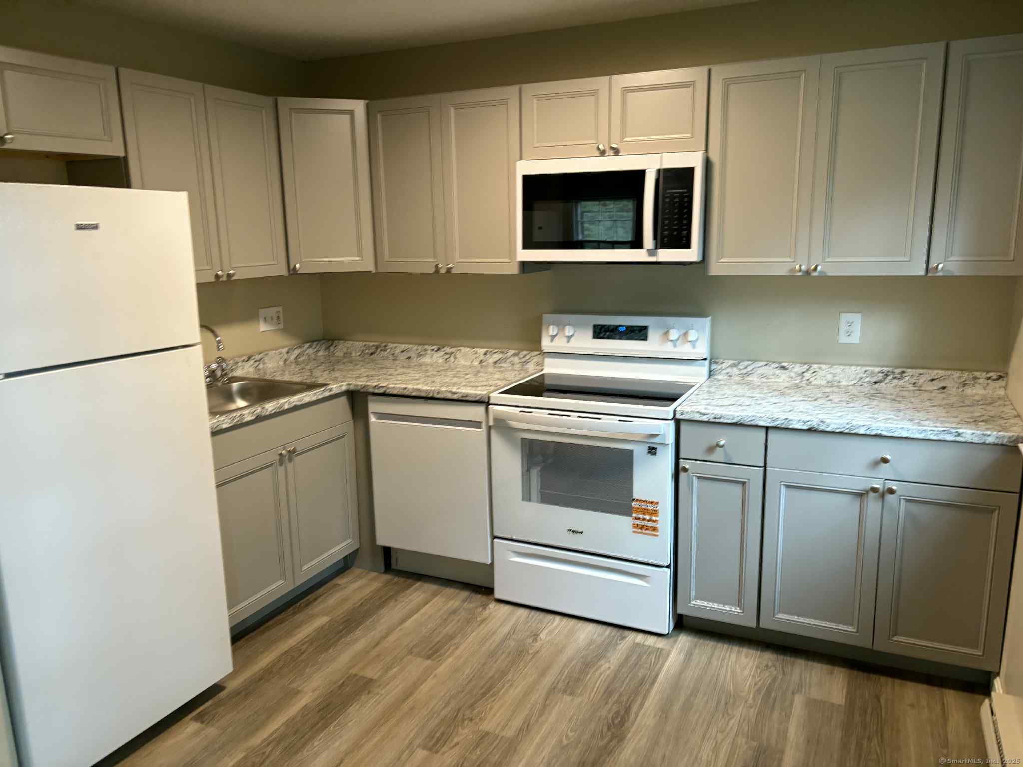 239 Old Farms Road Avon CT 06001