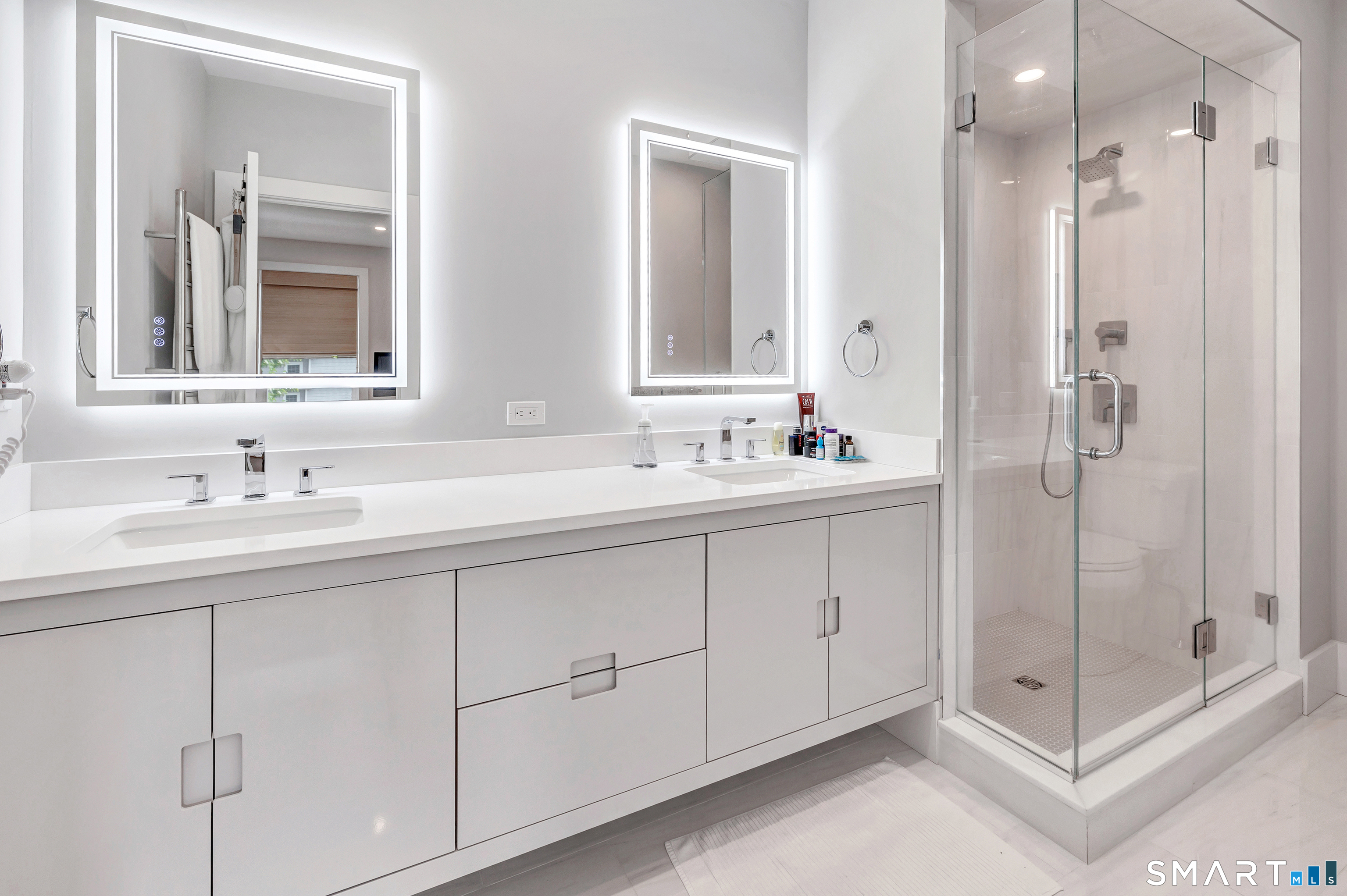 888 Oldfield Road Fairfield CT 06824