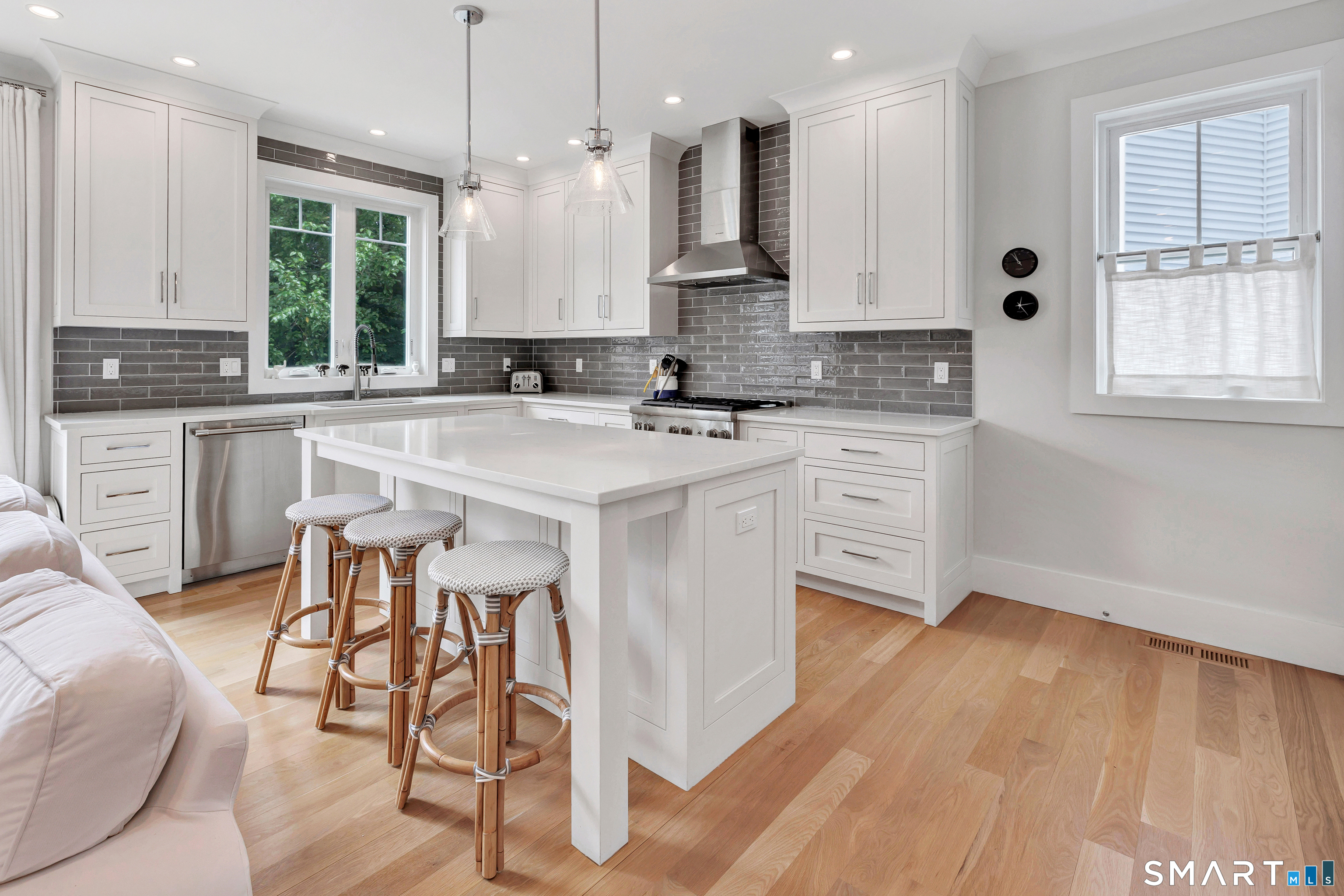 888 Oldfield Road Fairfield CT 06824