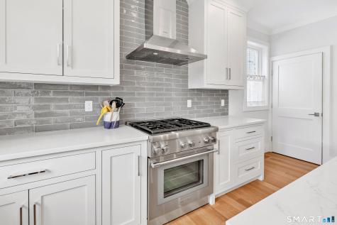 888 Oldfield Road Fairfield CT 06824