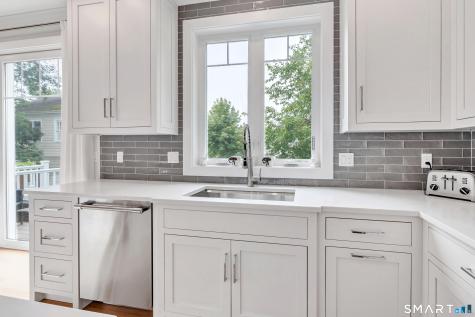 888 Oldfield Road Fairfield CT 06824