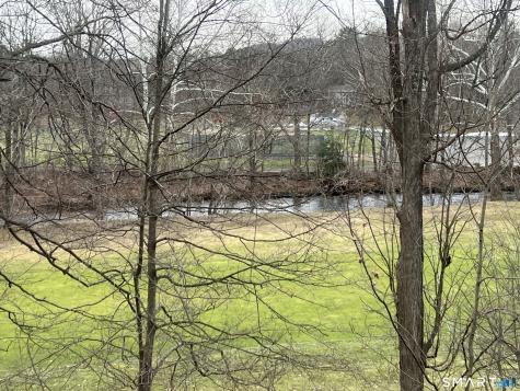 558 Heritage Village Southbury CT 06488