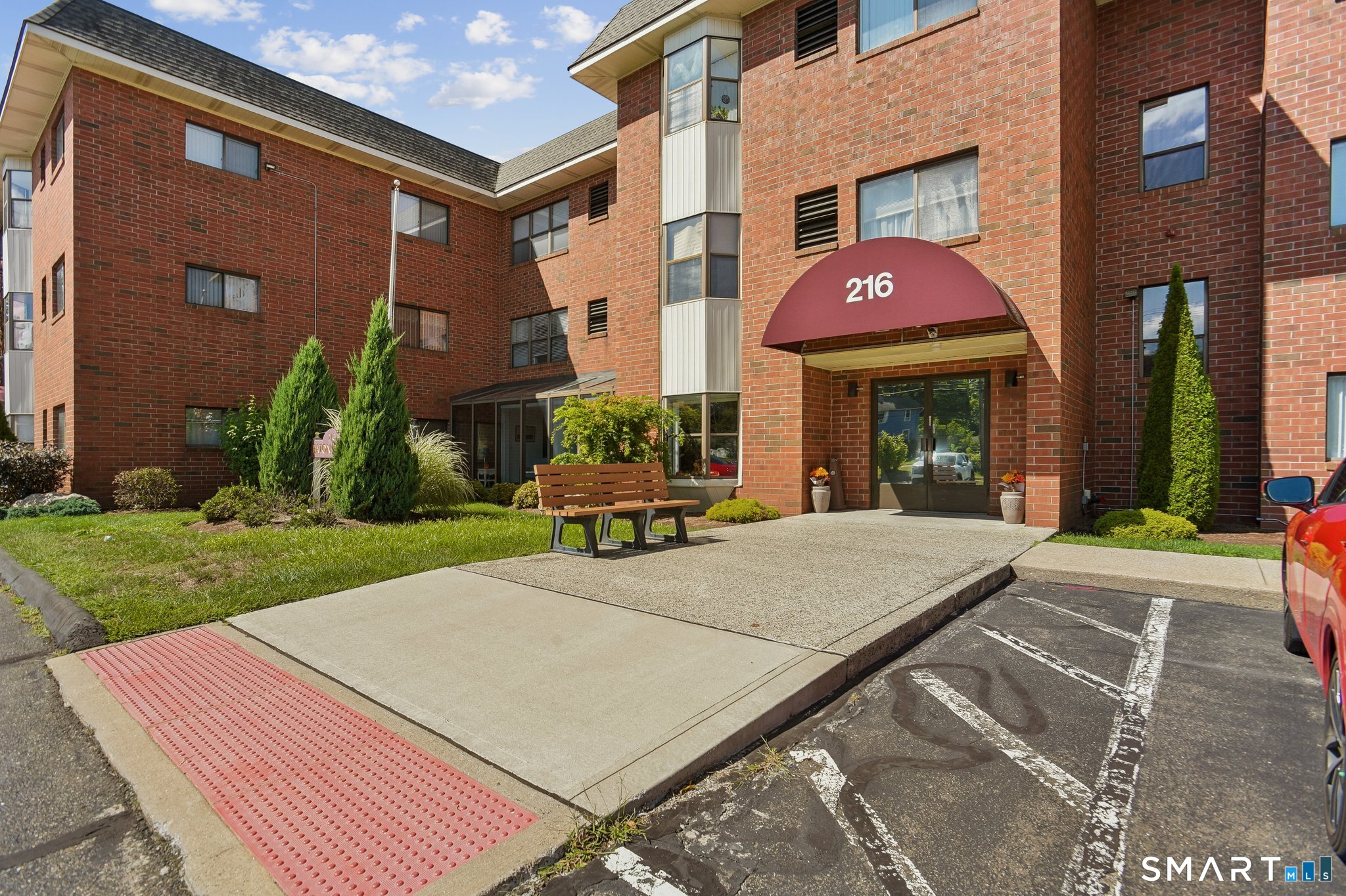 216 Quinnipiac Avenue North Haven CT 06473