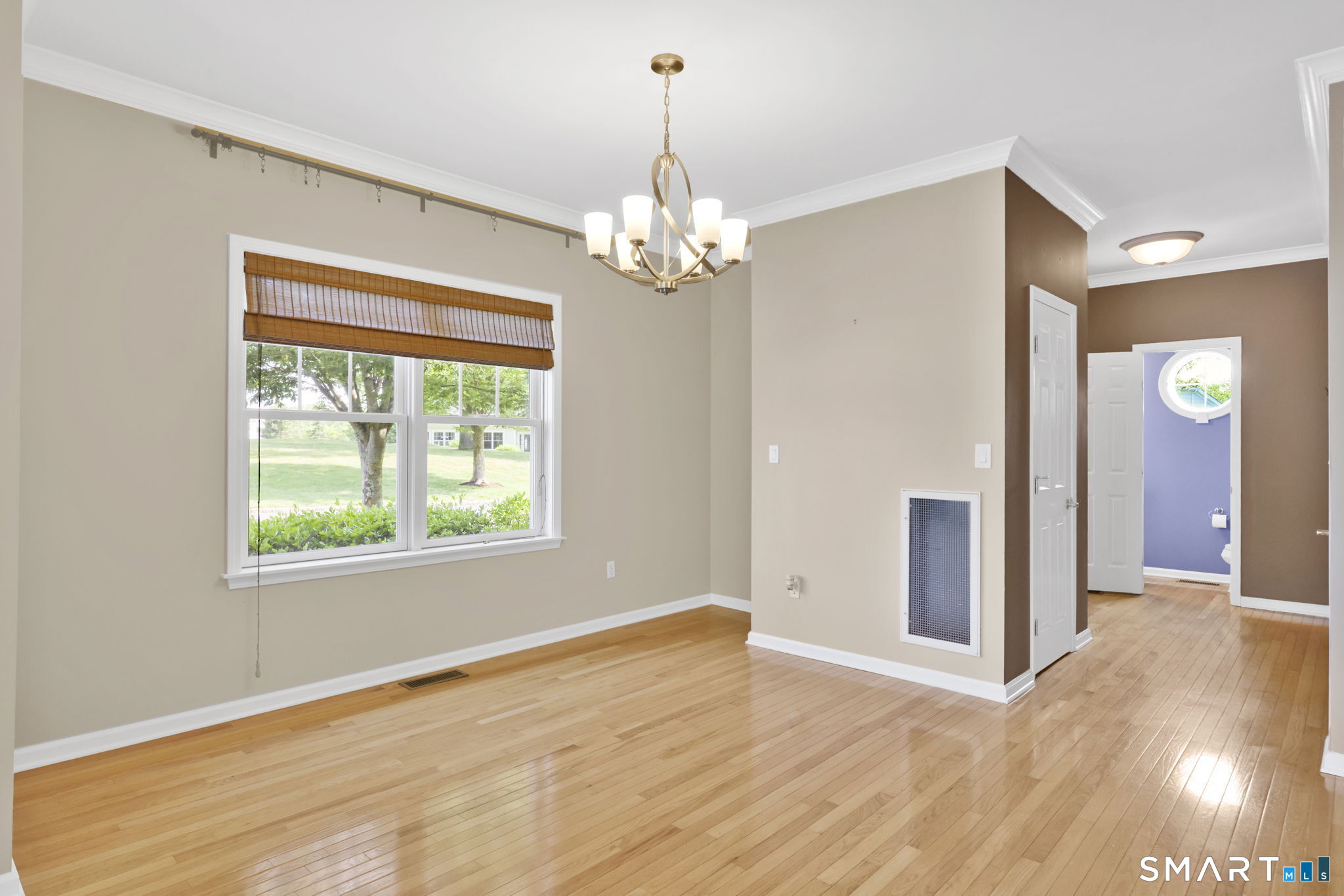 19 Turnberry Lane Bloomfield CT 06002