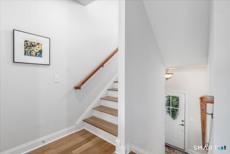 6 Soderman Way Cheshire CT 06410