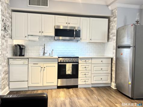 59 Courtland Avenue Stamford CT 06902