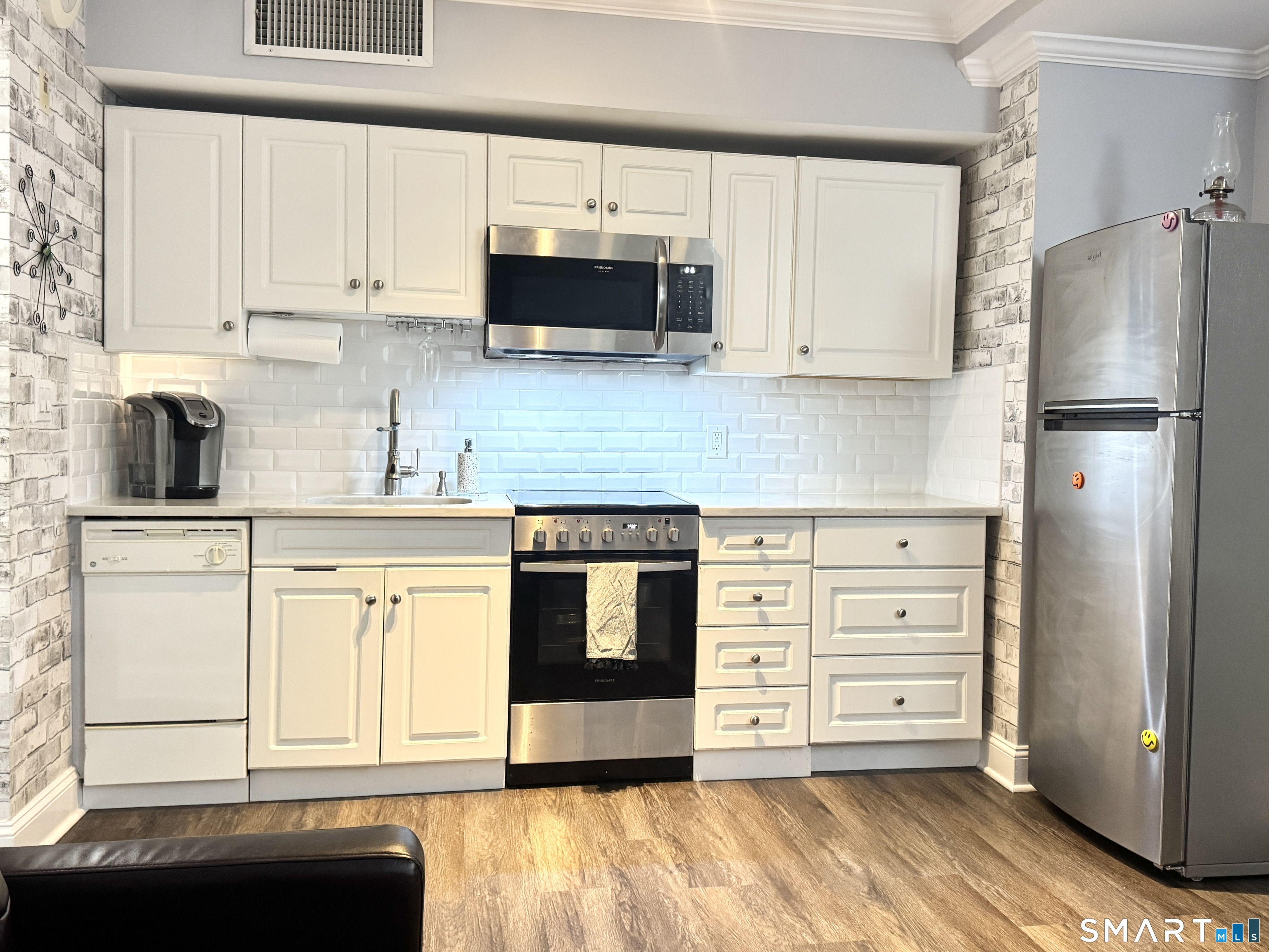 59 Courtland Avenue Stamford CT 06902