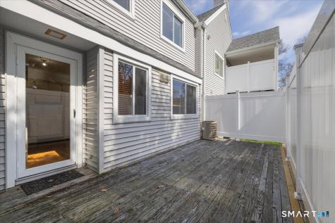 71 Country Place Shelton CT 06484