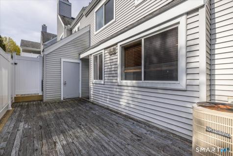 71 Country Place Shelton CT 06484