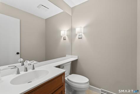 54 Ironwood Road West Hartford CT 06117