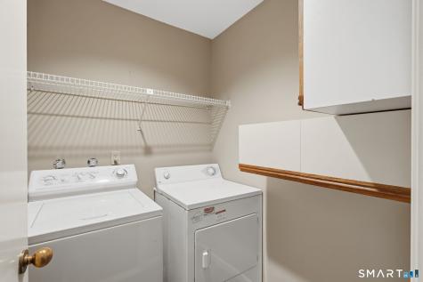 54 Ironwood Road West Hartford CT 06117