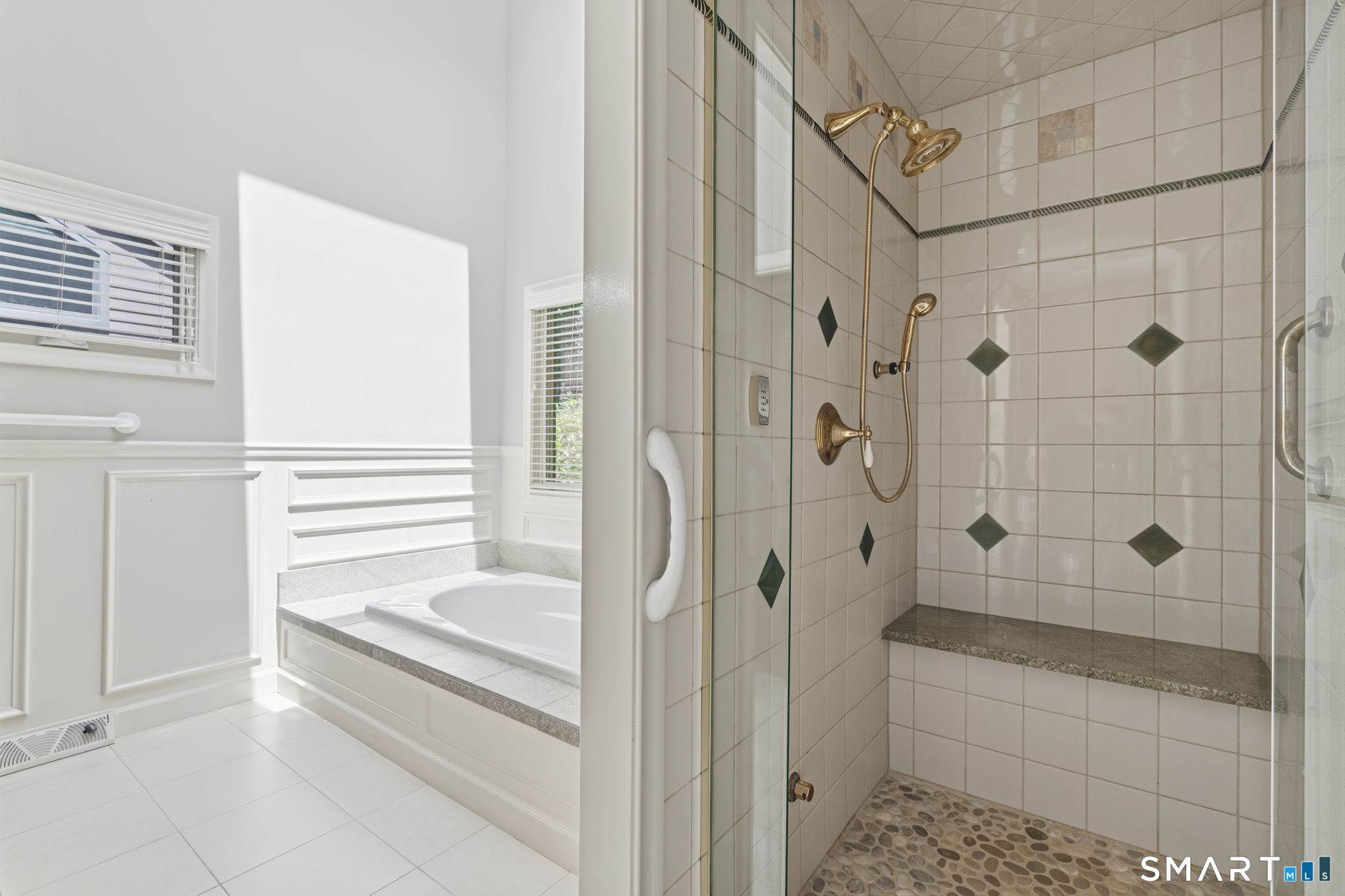54 Ironwood Road West Hartford CT 06117