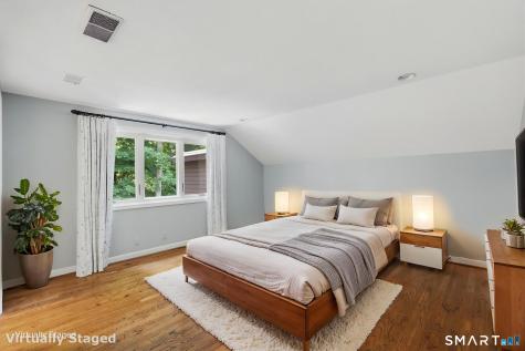 54 Ironwood Road West Hartford CT 06117