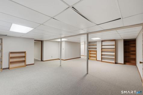 54 Ironwood Road West Hartford CT 06117