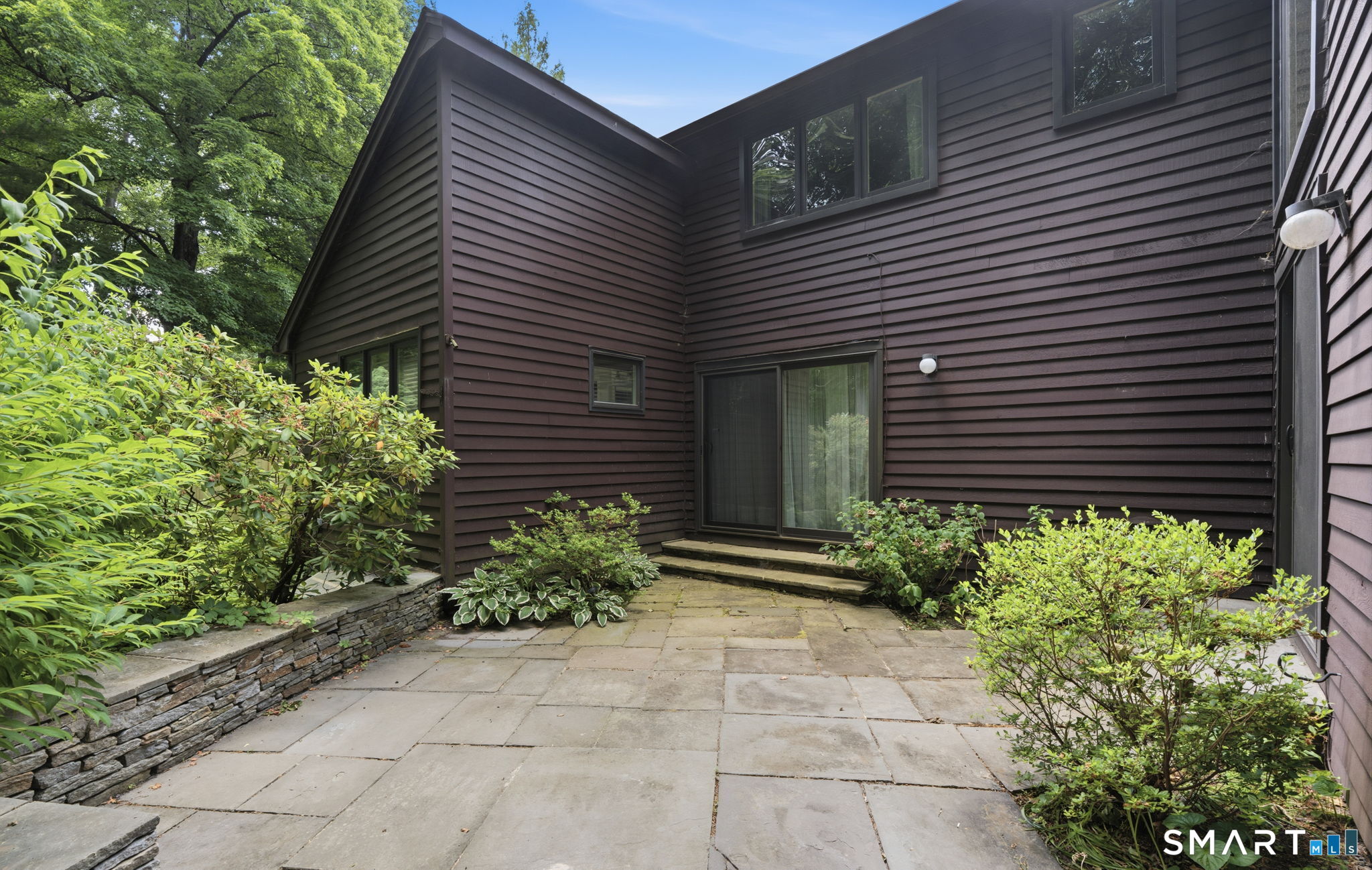 54 Ironwood Road West Hartford CT 06117