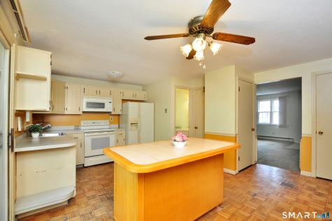 86 Brandywine Lane Suffield CT 06078