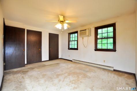 86 Brandywine Lane Suffield CT 06078