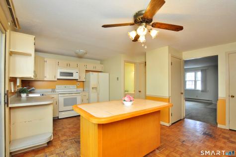 86 Brandywine Lane Suffield CT 06078
