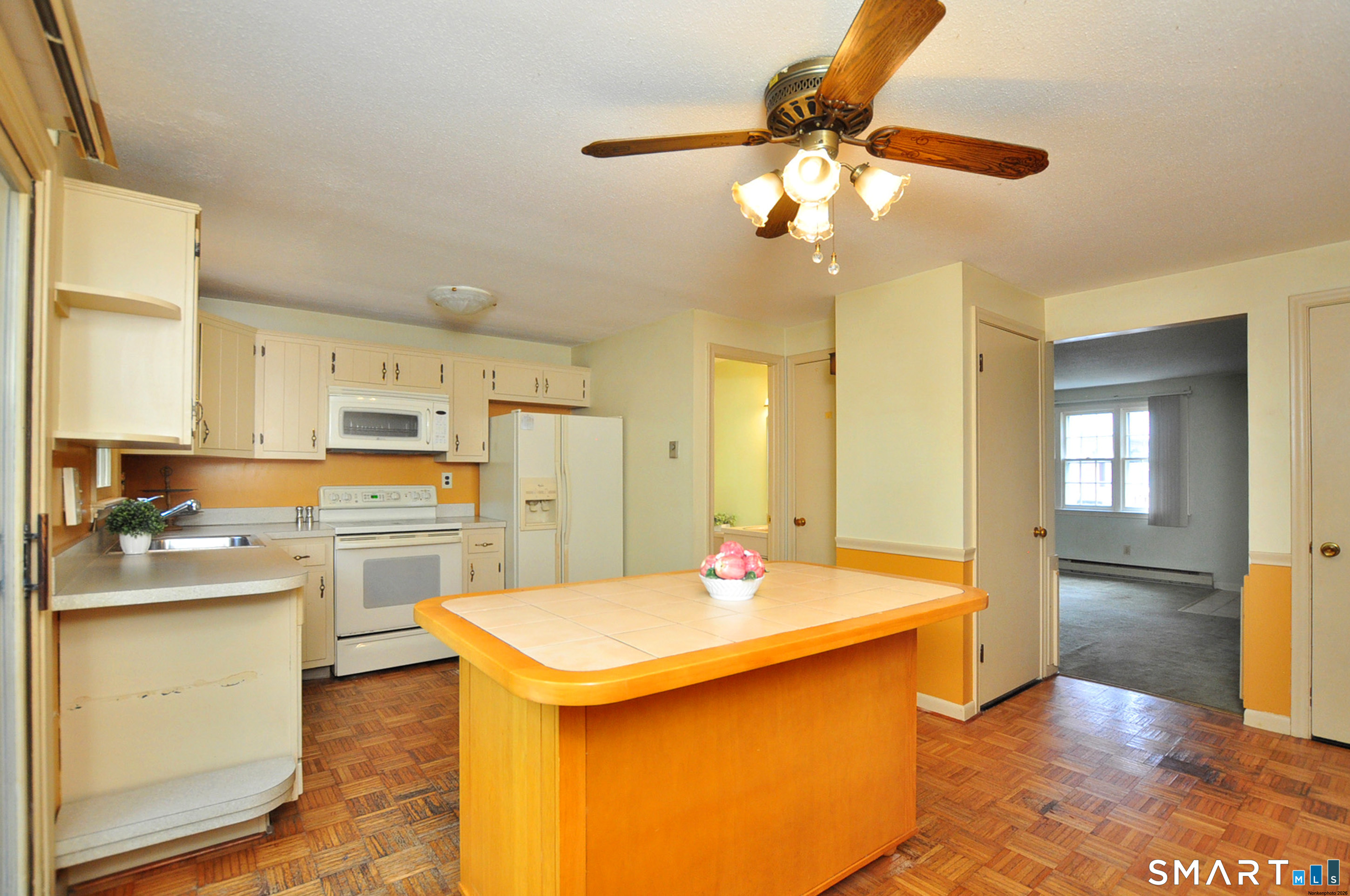 86 Brandywine Lane Suffield CT 06078