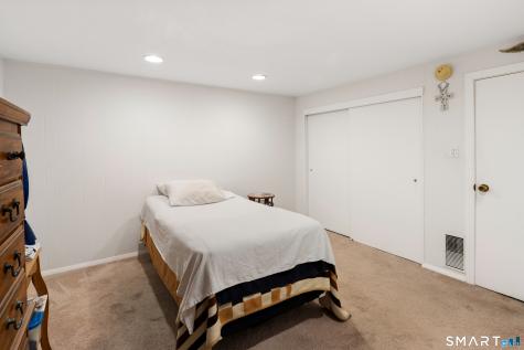 453 Sylvan Knoll Road Stamford CT 06902